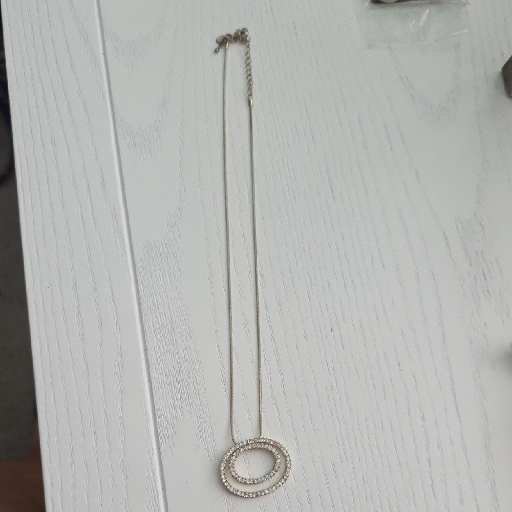 Elegant Silver Necklace with Double Circle Pendant